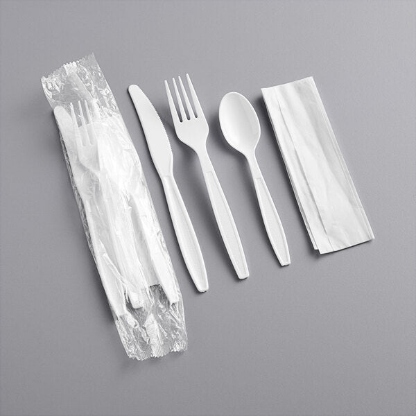 White Heavy Weight Wrapped Plastic Cutlery Pack with Napkin - 500/Case